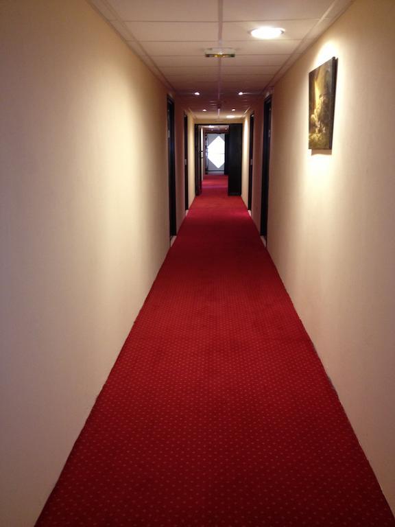 Les 4 Vallees Albertville Exterior foto
