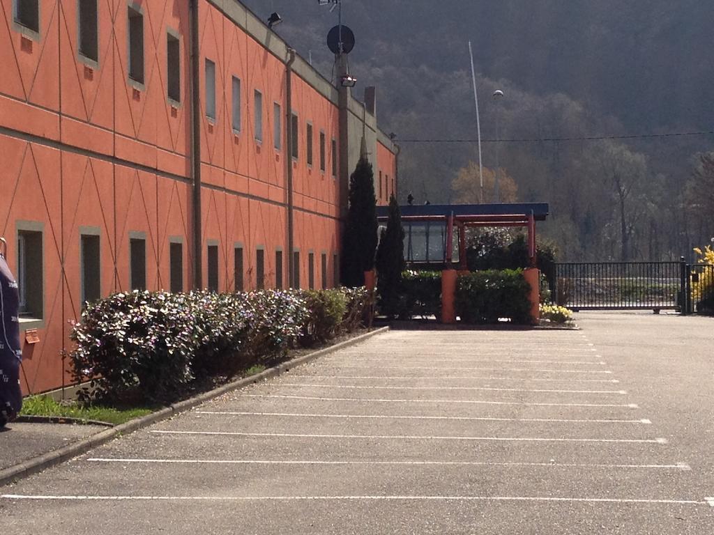 Les 4 Vallees Albertville Exterior foto