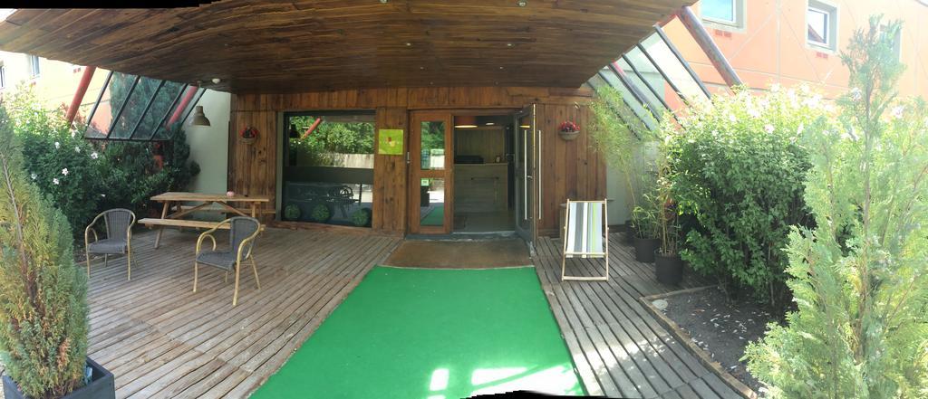 Les 4 Vallees Albertville Exterior foto